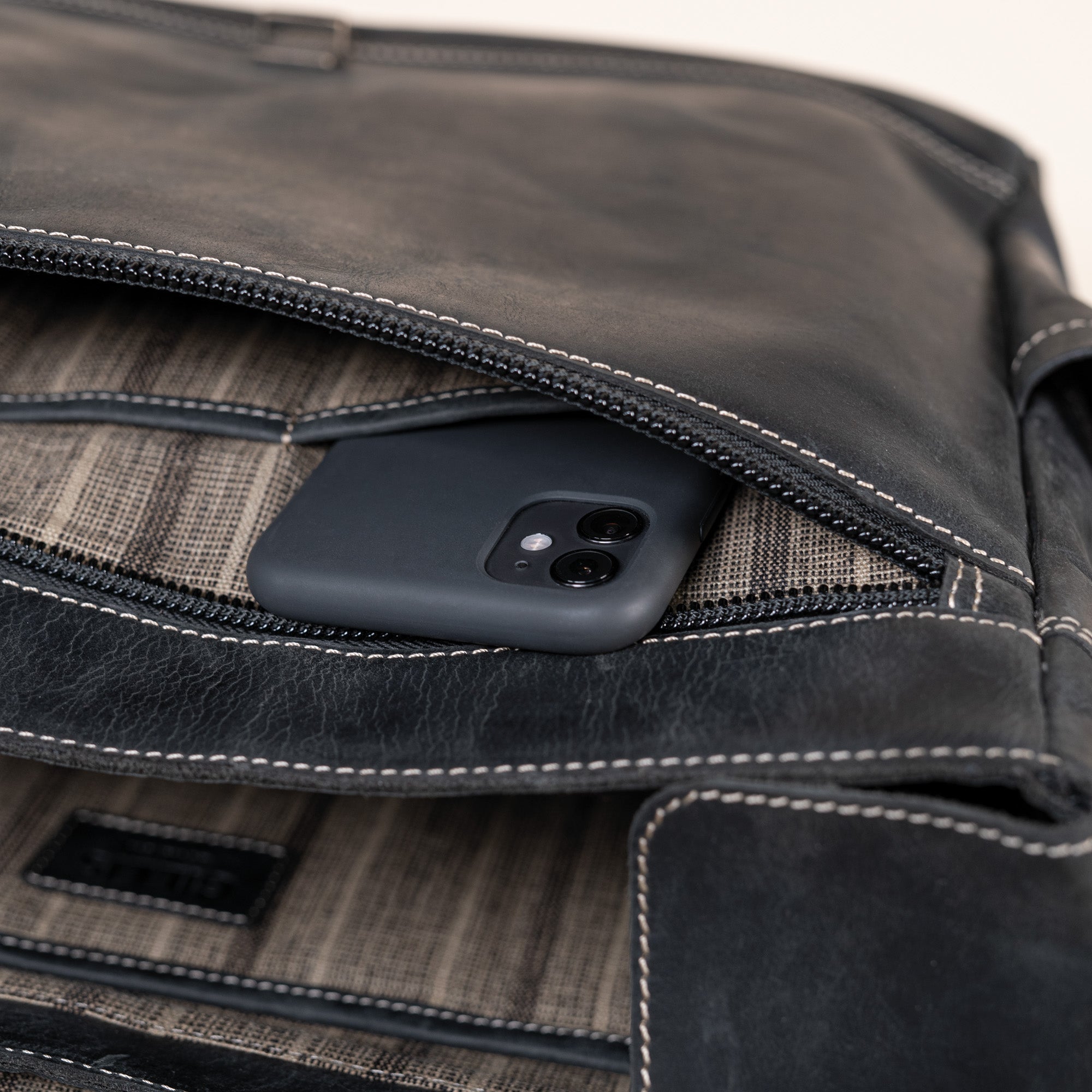 Leder Street-Messenger-Bag Trafalgar